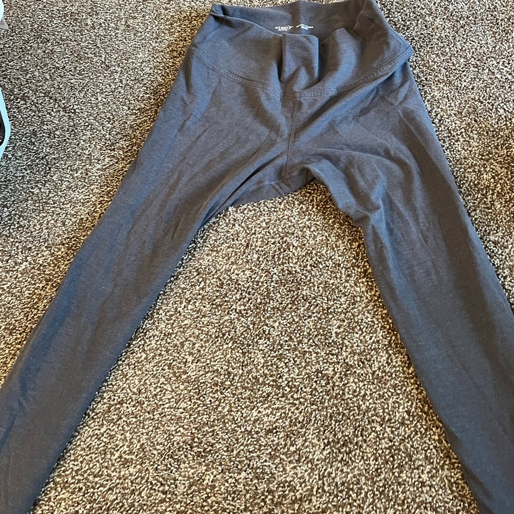 Old Navy Active Leggings